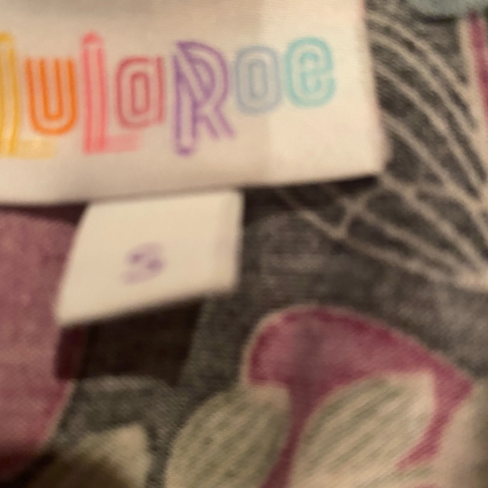 Luluroe shirt